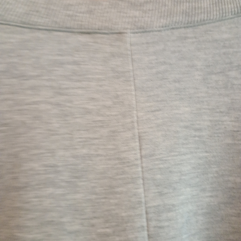 Express One Eleven Sweatshirt Super Duper Soft Size Large With Navy Stripe - Picture 12 of 13